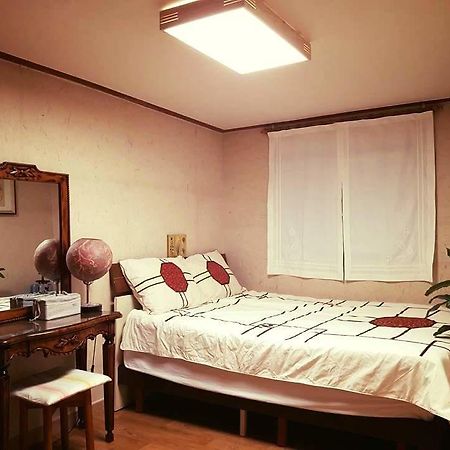 Lydia Craft Guesthouse Сеул Екстер'єр фото