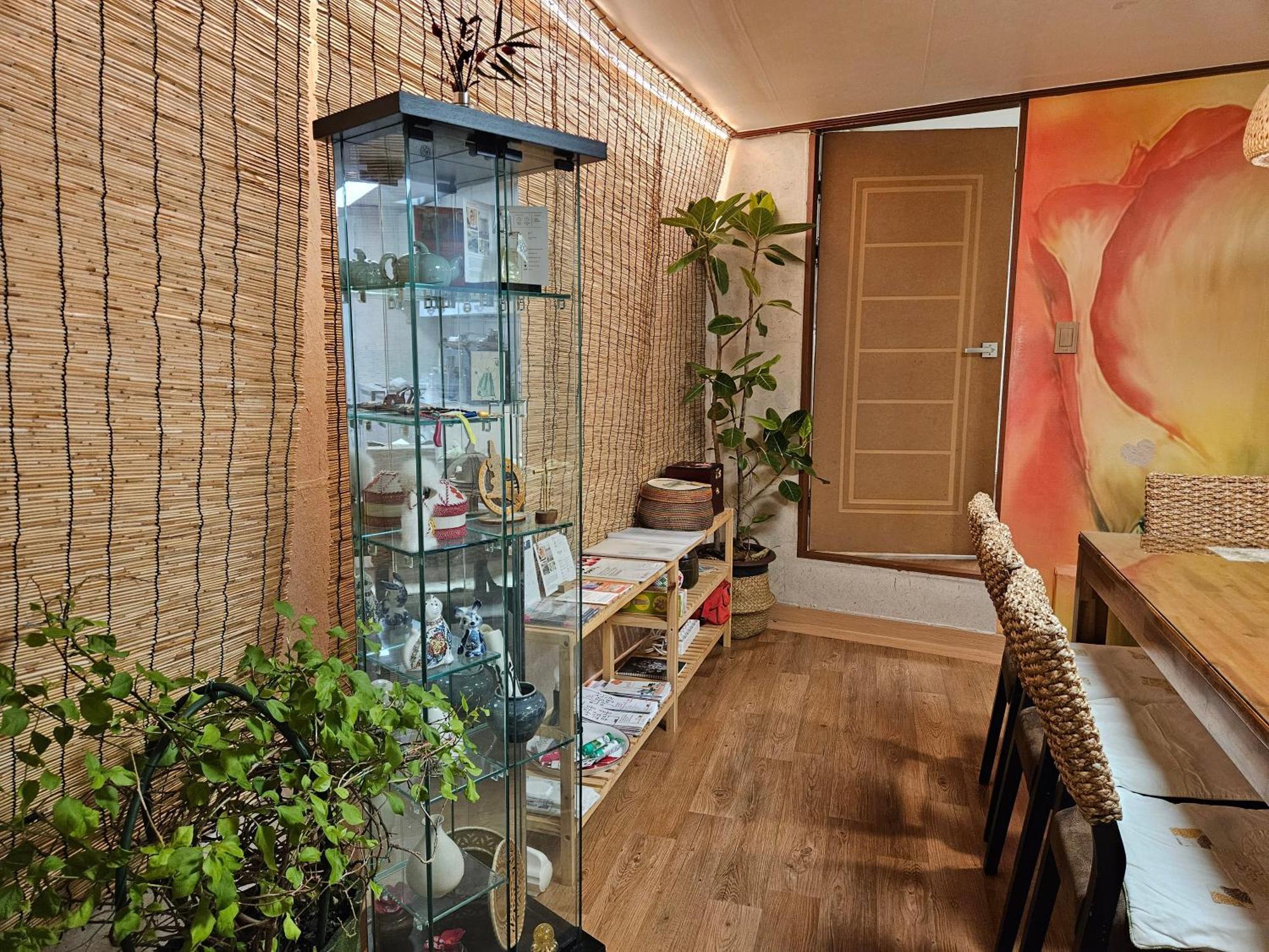 Lydia Craft Guesthouse Сеул Екстер'єр фото
