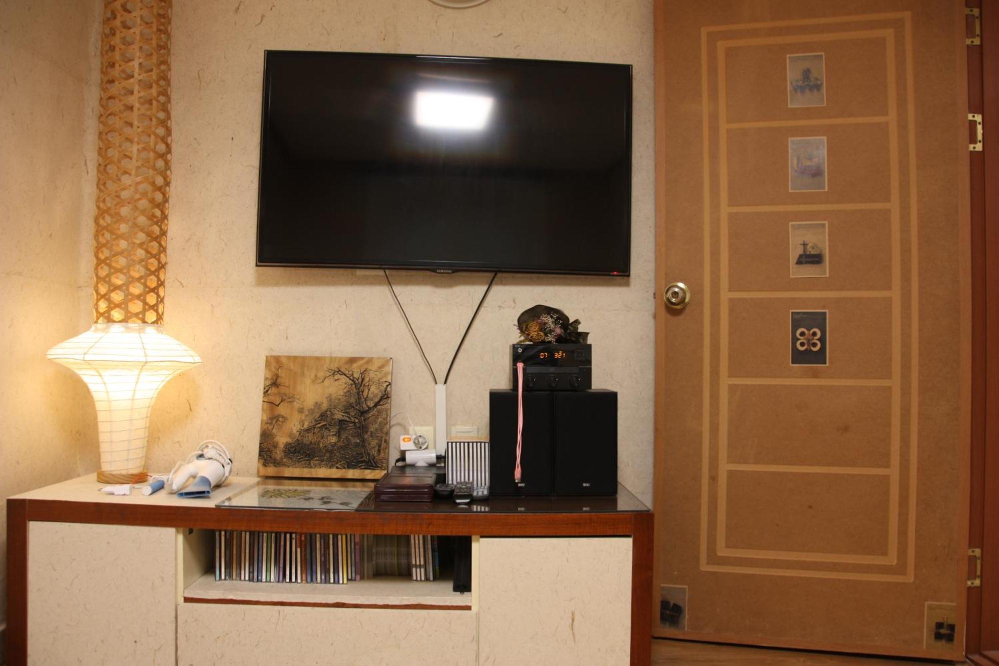 Lydia Craft Guesthouse Сеул Екстер'єр фото